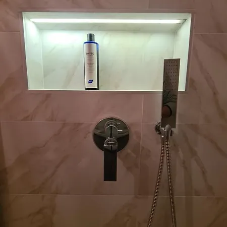Apartman La Boheme, 2 Min Da Qc Terme, Free Parking San Pellegrino Terme